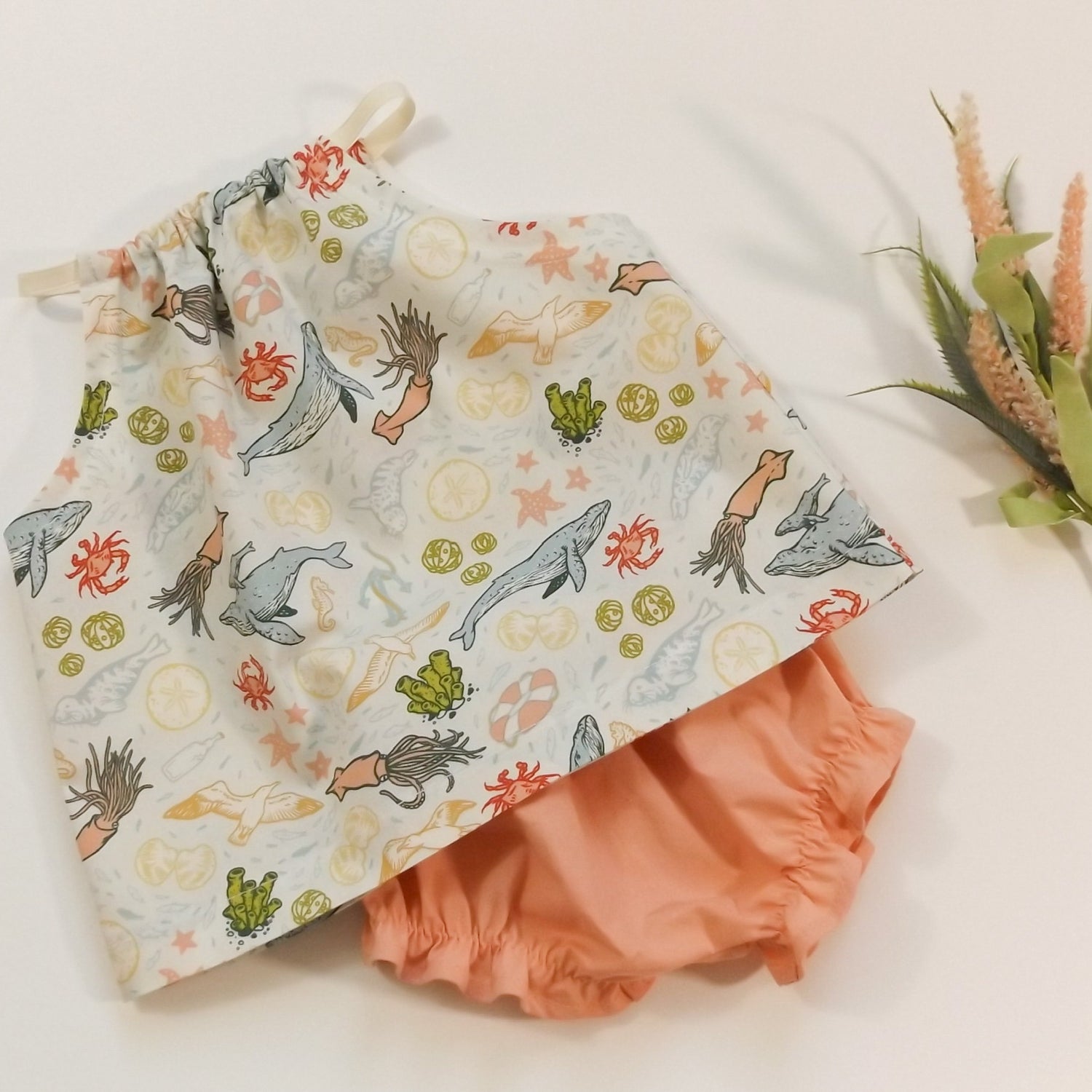 Marine life Summer Breeze top and ruffle shorty